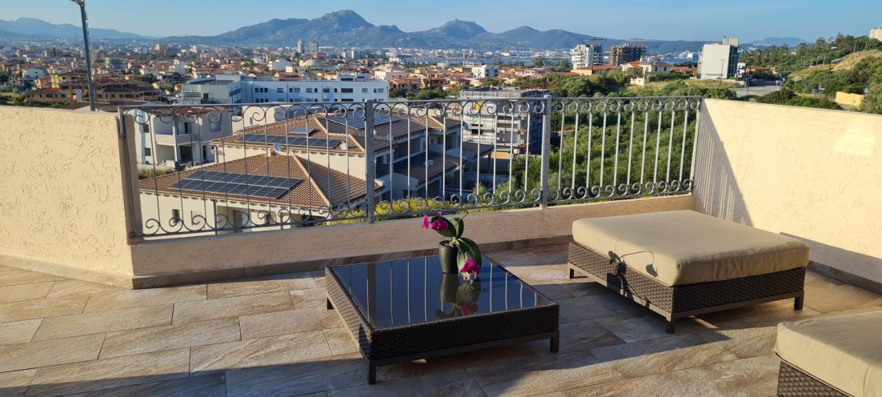Suite Deluxe Olbia Which Wonderful View Экстерьер фото